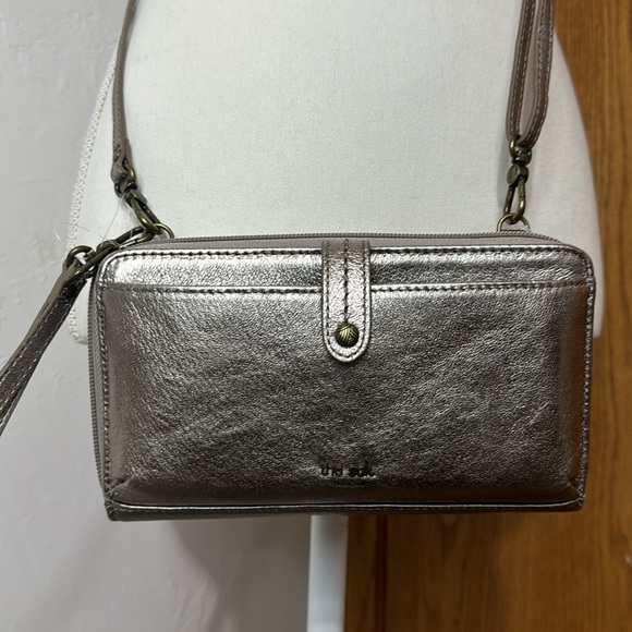 The Sak Iris Metallic 3in1 Phone Wristlet/Crossbody Bag - Picture 2 of 11